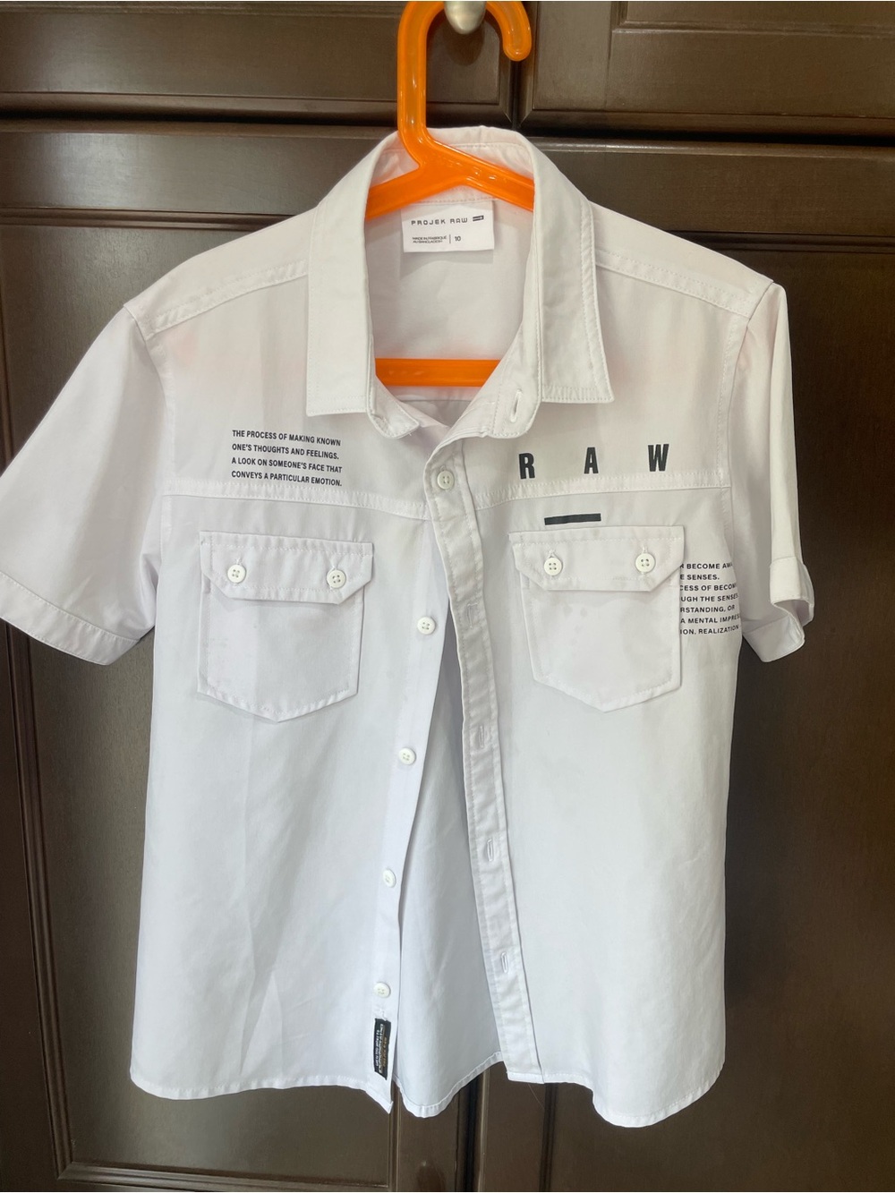 Boys' White Short Sleeve Button-Down Shirt with Pocket Detail